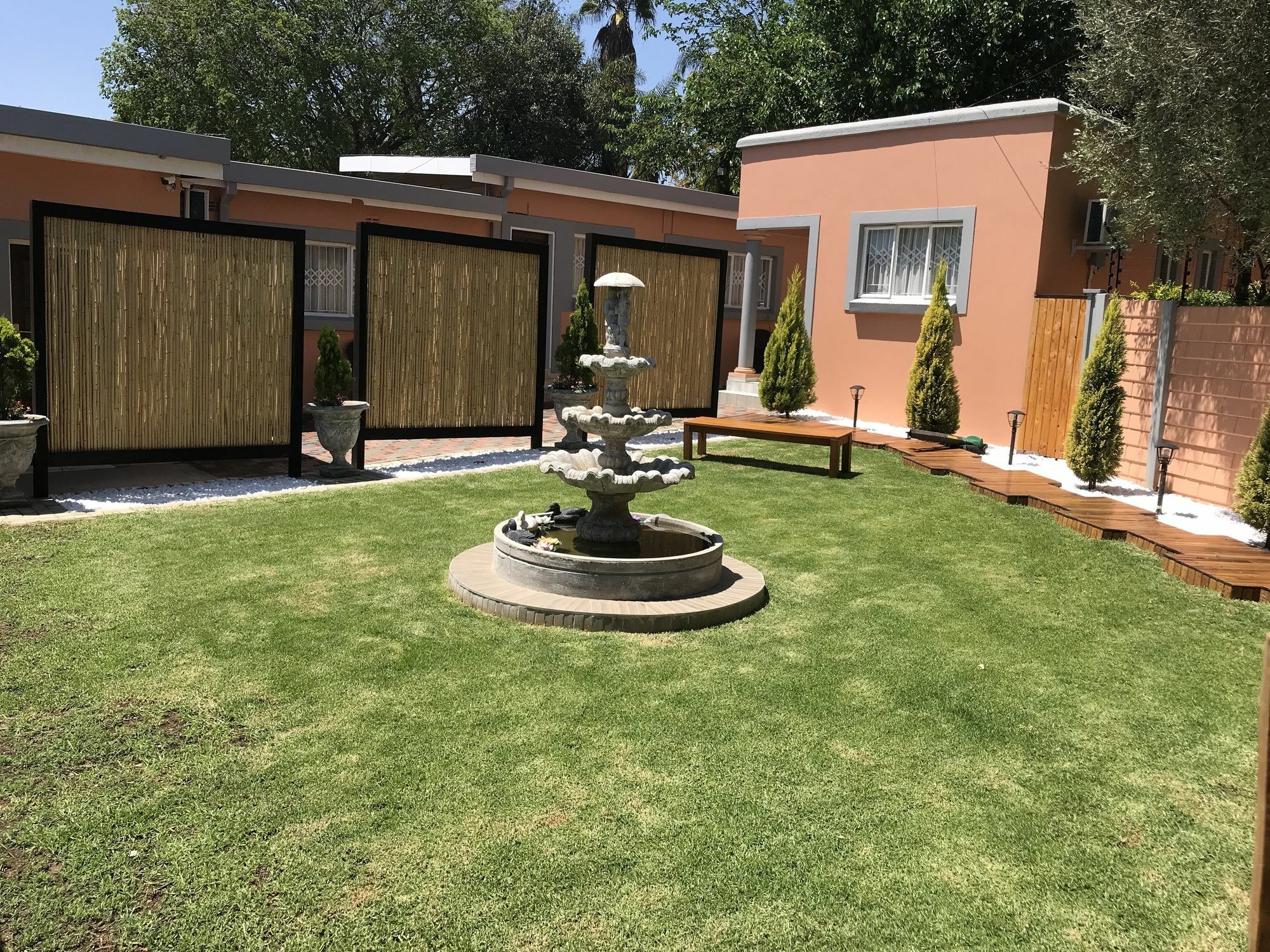 Comfort Guest House Pretoria-Noord Extérieur photo